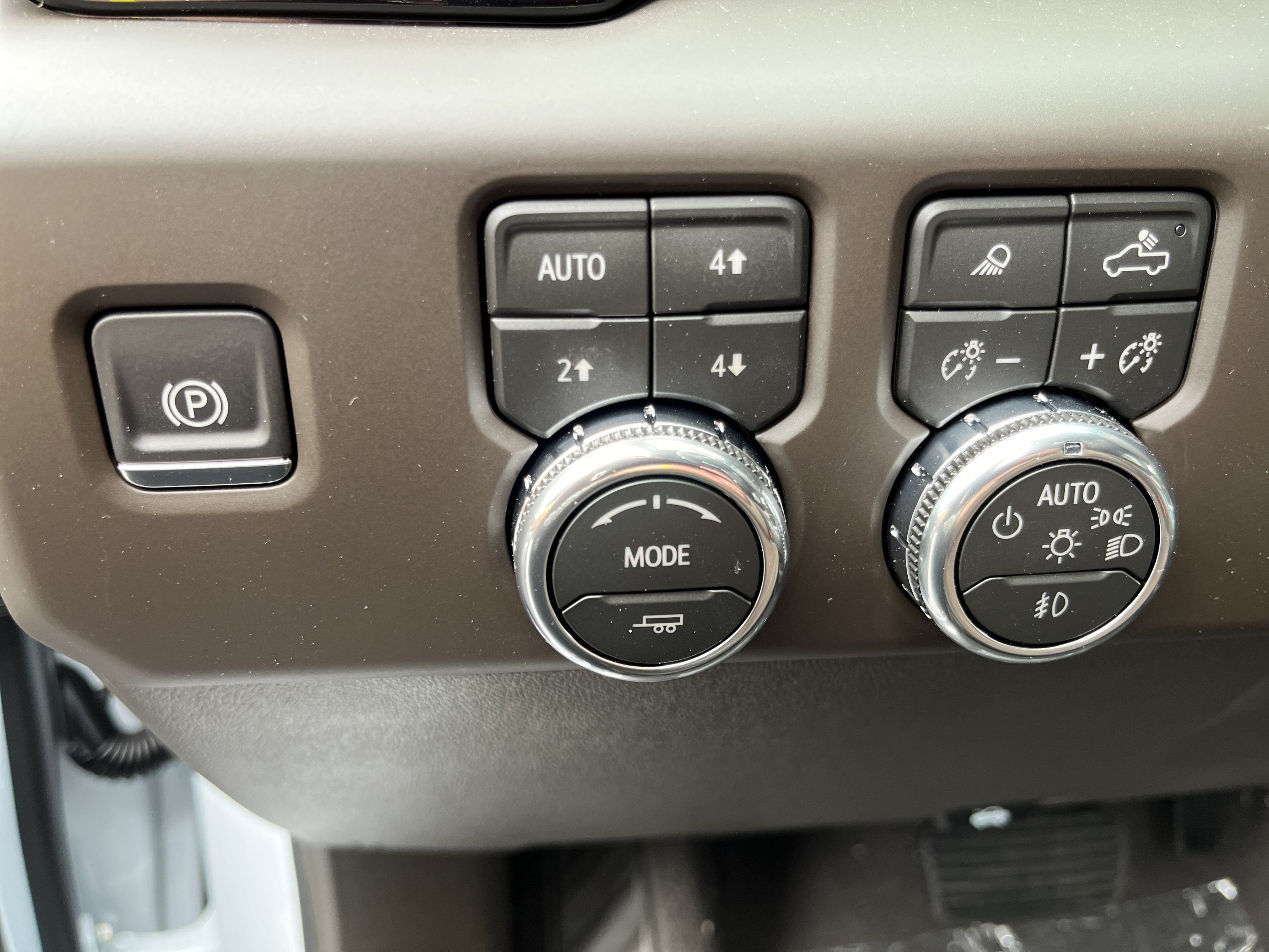 New 2026 GMC Sierra 3500 Denali w/ Technology Package AWD/4WD image 18