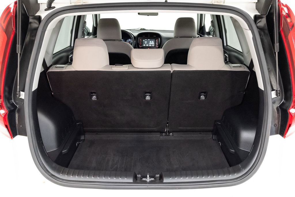 Certified 2020 Kia Soul LX image 28