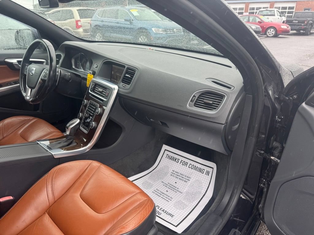 Used 2015 Volvo S60 T5 Premier Plus AWD/4WD image 19