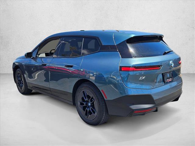 Used 2023 BMW iX xDrive50 w/ Convenience Package AWD/4WD image 8