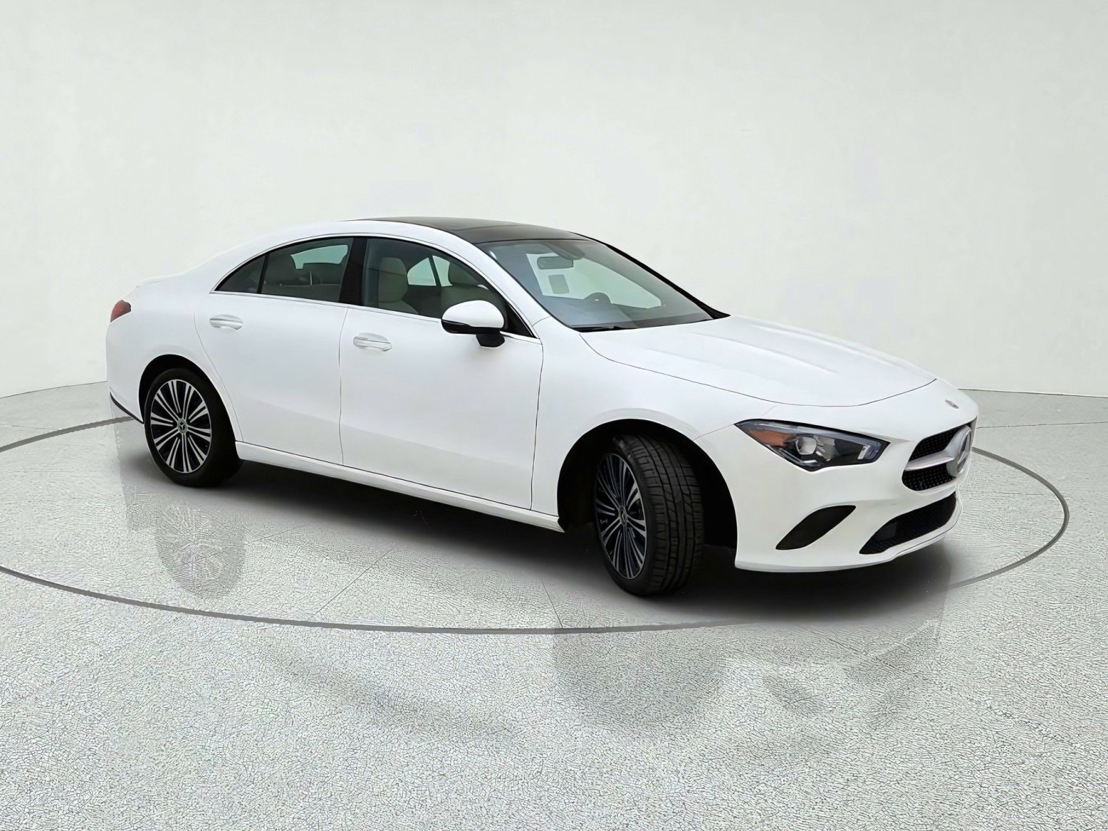 Certified 2023 Mercedes-Benz CLA 250 w/ Premium Package image 5