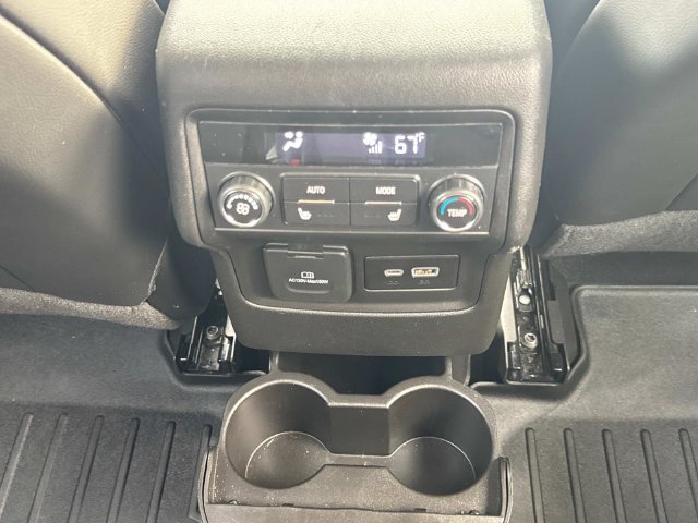 Used 2023 GMC Acadia AT4 w/ Preferred Package AWD/4WD image 20