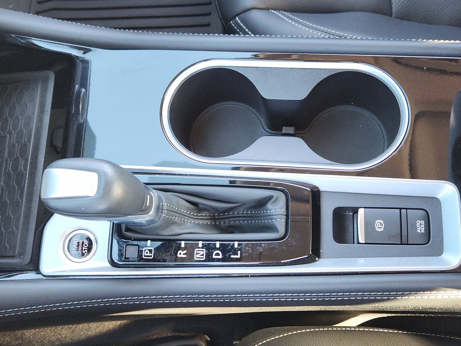 Used 2024 Nissan Altima 2.5 SL image 23