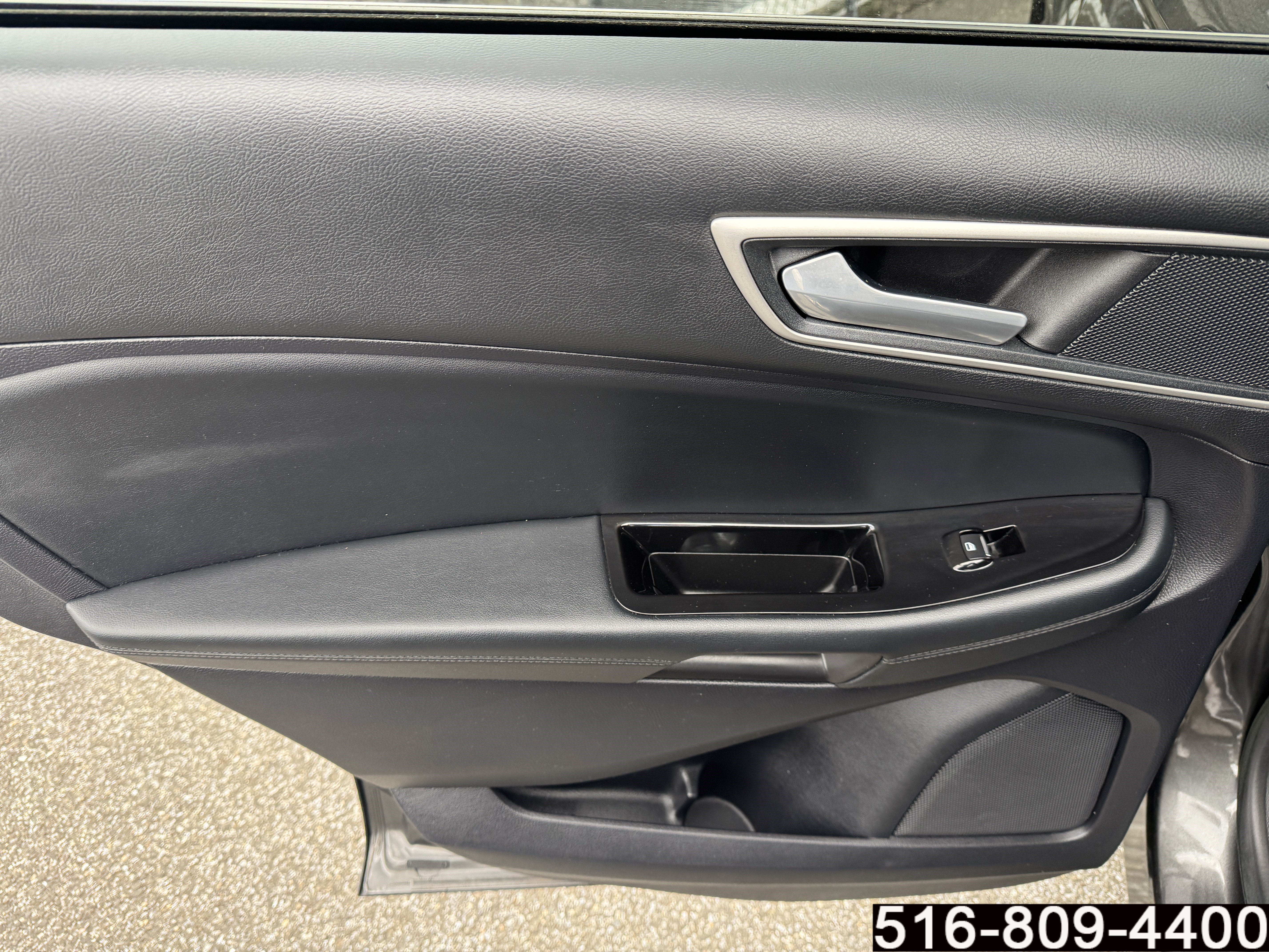 Used 2019 Ford Edge SEL w/ Equipment Group 201A AWD/4WD image 35