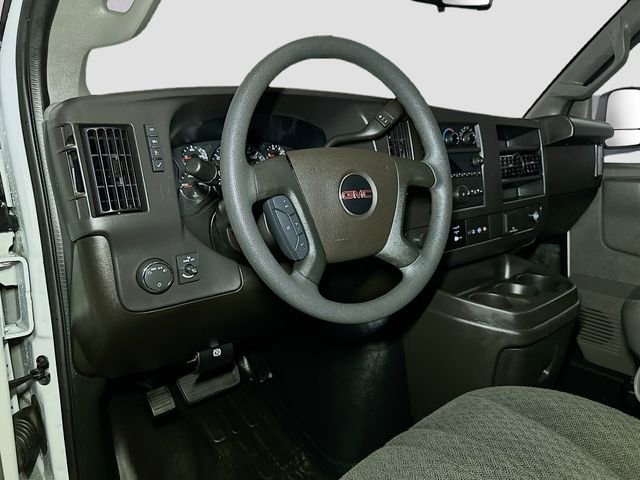 Used 2024 GMC Savana 2500 w/ Driver Convenience Package image 9