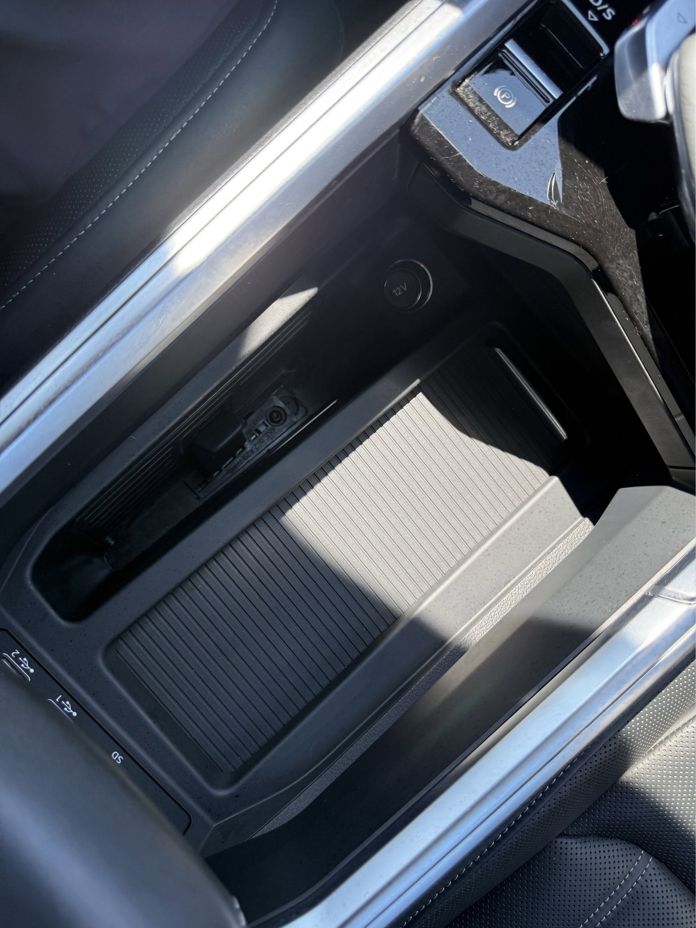 Used 2019 Audi e-tron Prestige w/ Prestige Package image 80