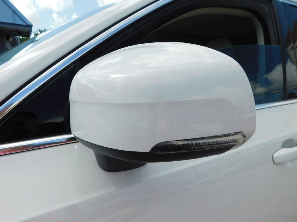 Used 2020 Volvo XC90 T5 Momentum w/ Protection Package Premier image 14