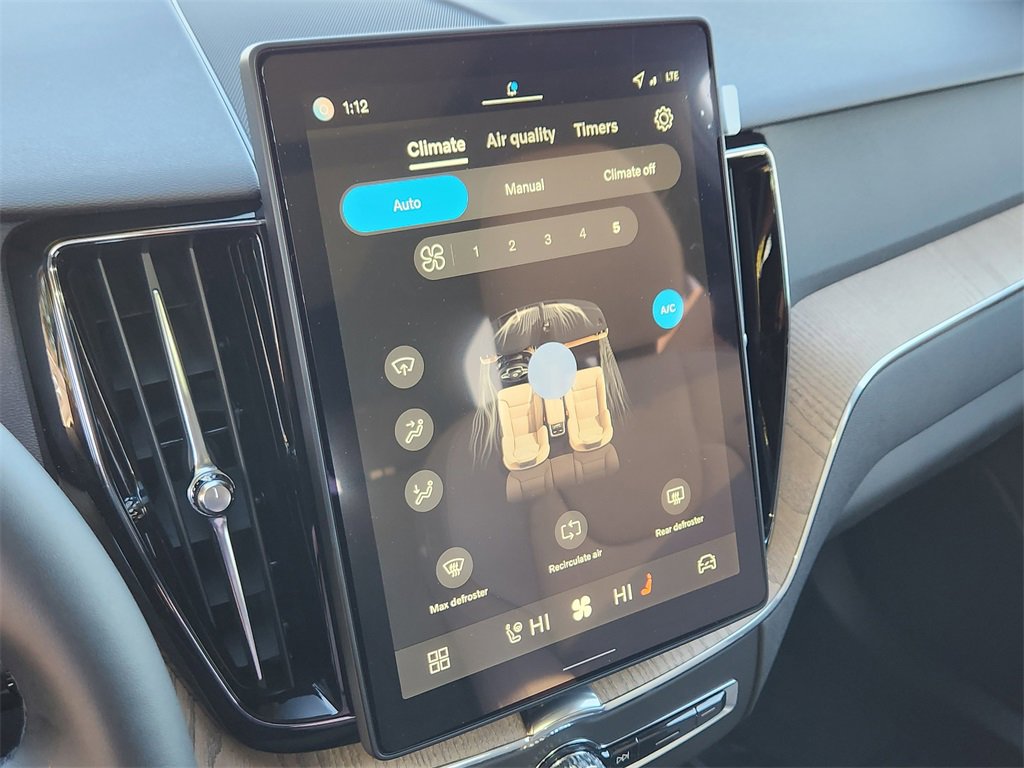 New 2026 Volvo XC60 B5 Plus w/ Protection Package Premier image 13