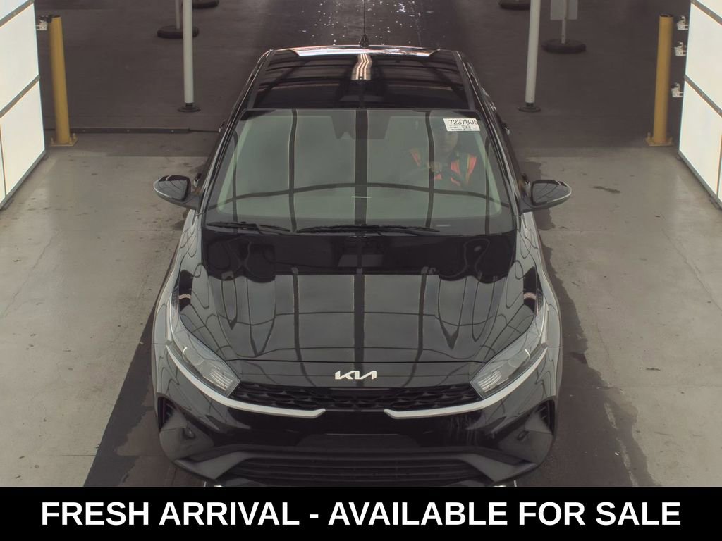 Used 2024 Kia Forte LXS w/ LXS Technology Package image 2