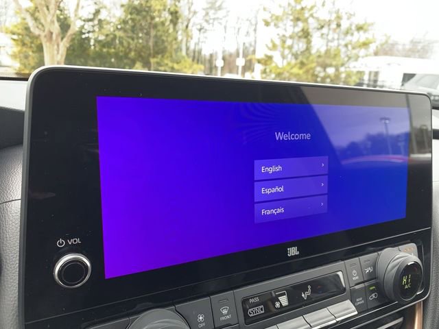 Used 2024 Toyota Grand Highlander AWD Hybrid image 21