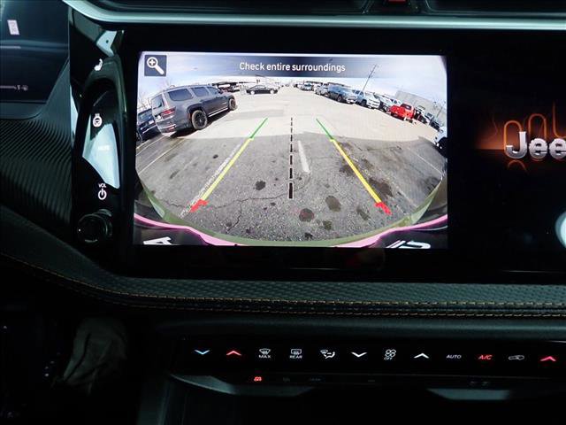 New 2026 Jeep Cherokee Overland image 18