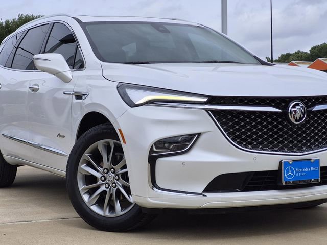 Used 2023 Buick Enclave Avenir w/ Avenir Technology Package FWD image 7