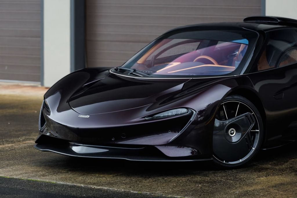 Used 2020 McLaren Speedtail RWD image 10