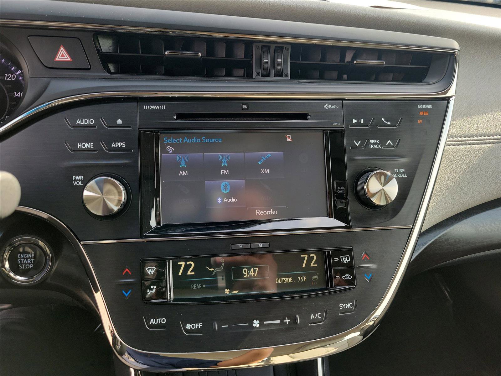 Used 2016 Toyota Avalon Limited w/ Toyota Safety Sense Package image 27