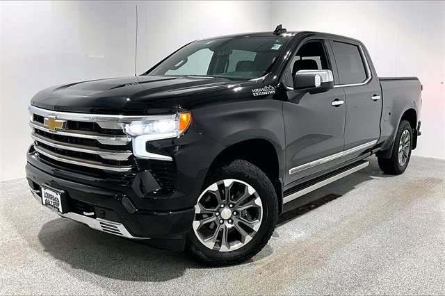 Used 2022 Chevrolet Silverado 1500 High Country w/ Max Trailering Package image 3