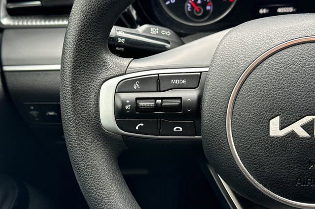 Certified 2023 Kia K5 LXS FWD image 29