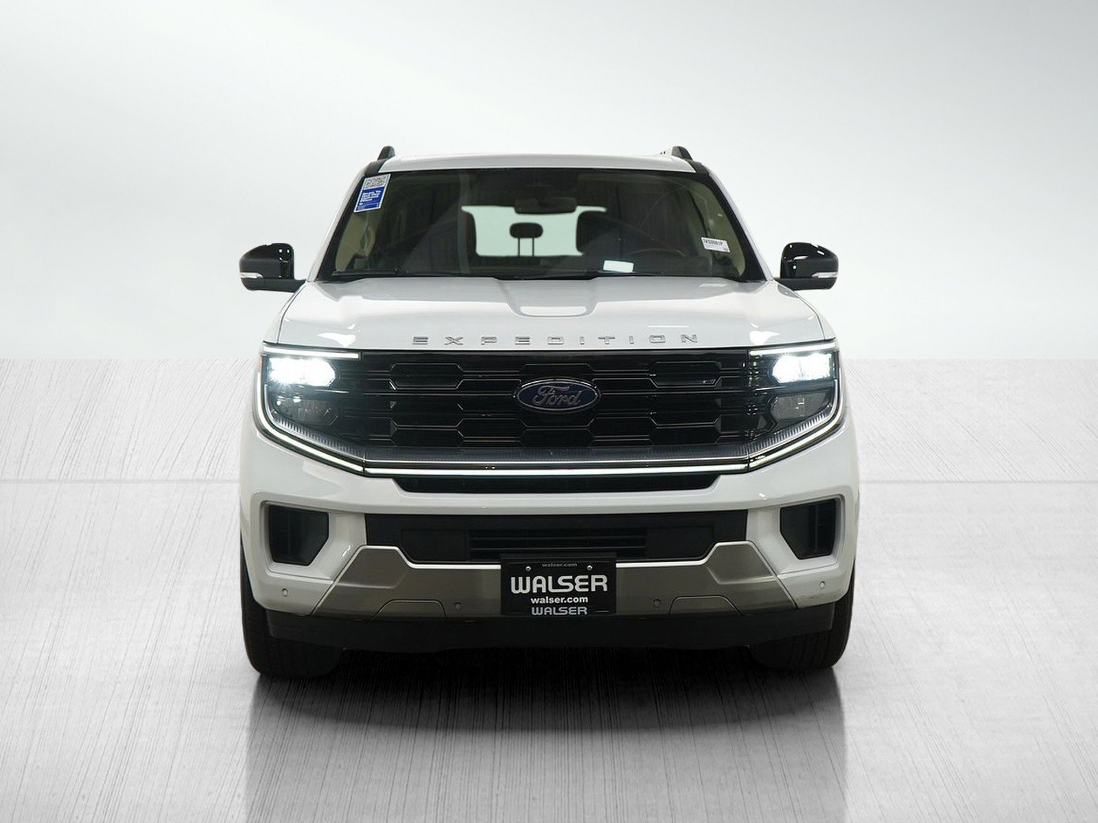 Used 2025 Ford Expedition Max Platinum image 8