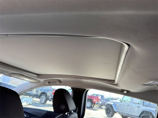 Used 2024 Chevrolet Malibu LT image 13