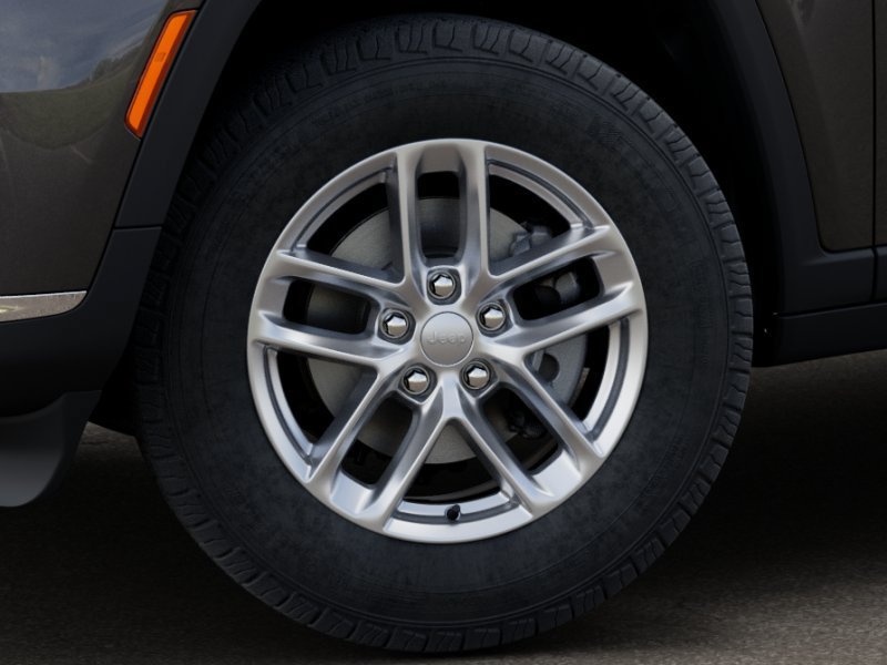 New 2025 Jeep Grand Cherokee L Laredo w/ Luxury Tech Group I AWD/4WD image 31