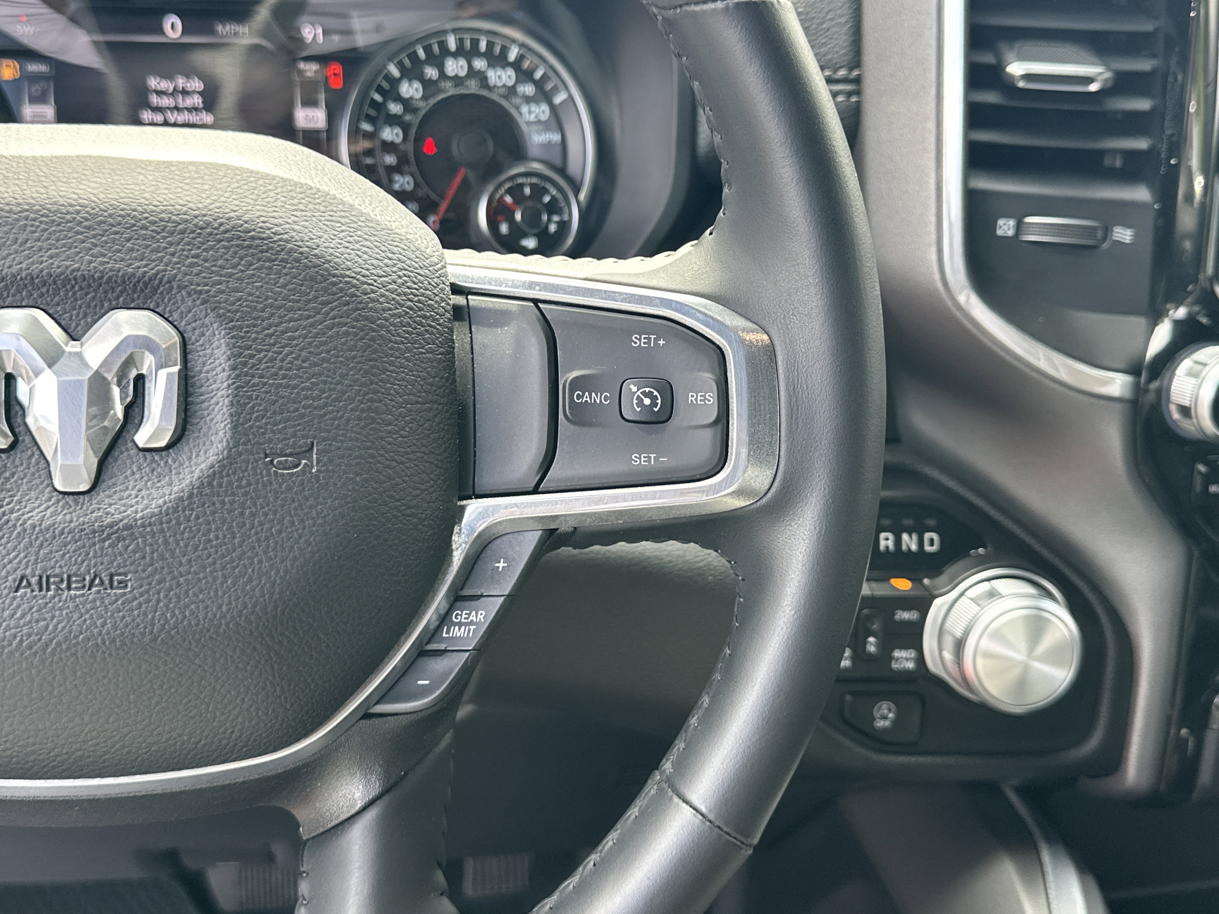 Used 2023 RAM 1500 Laramie AWD/4WD image 29