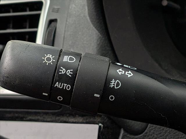 Used 2016 Subaru Crosstrek 2.0i Limited w/ Popular Package #2 image 7