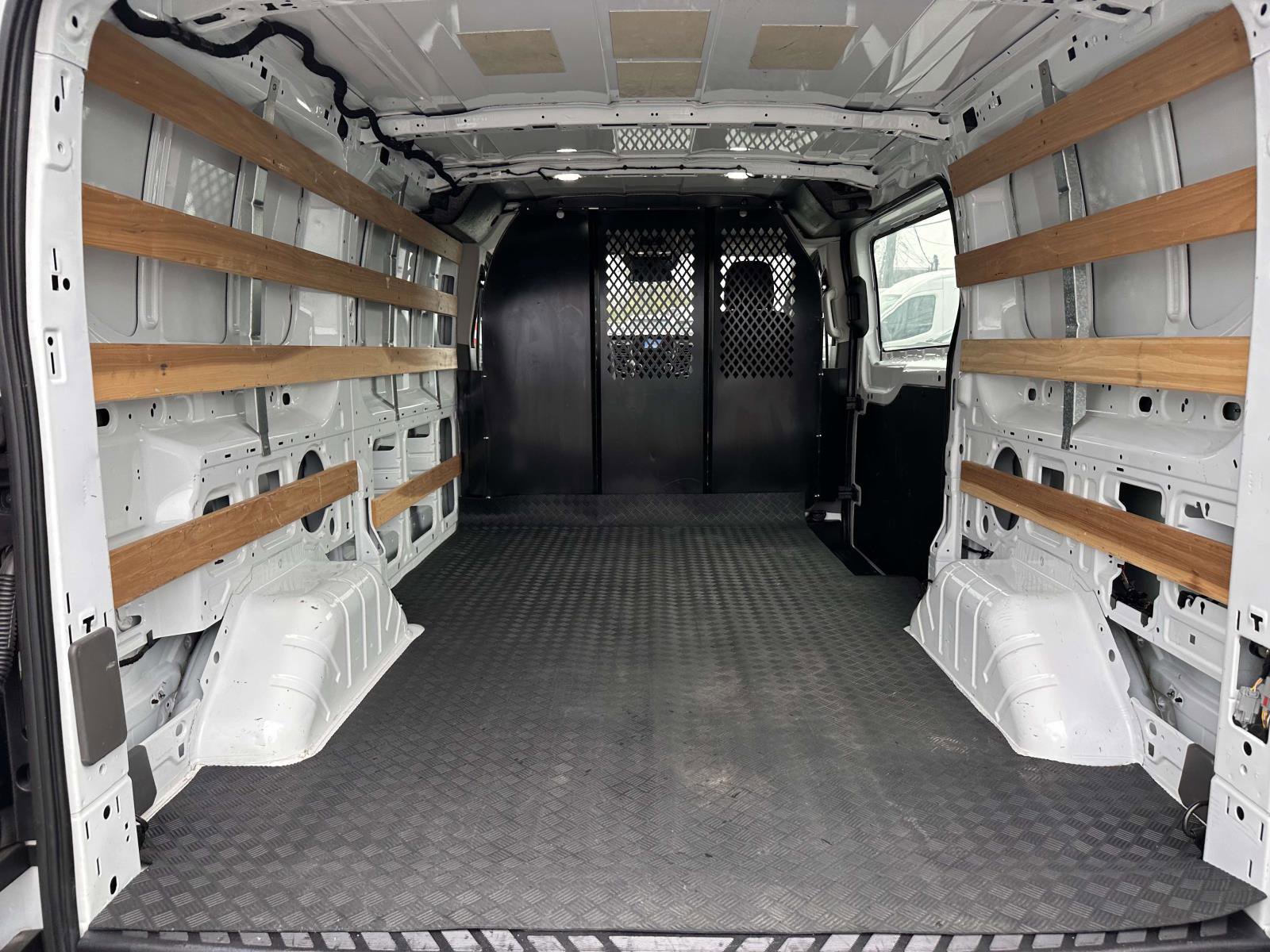 Certified 2024 Ford Transit 250 Low Roof w/ Exterior Upgrade Package RWD image 9