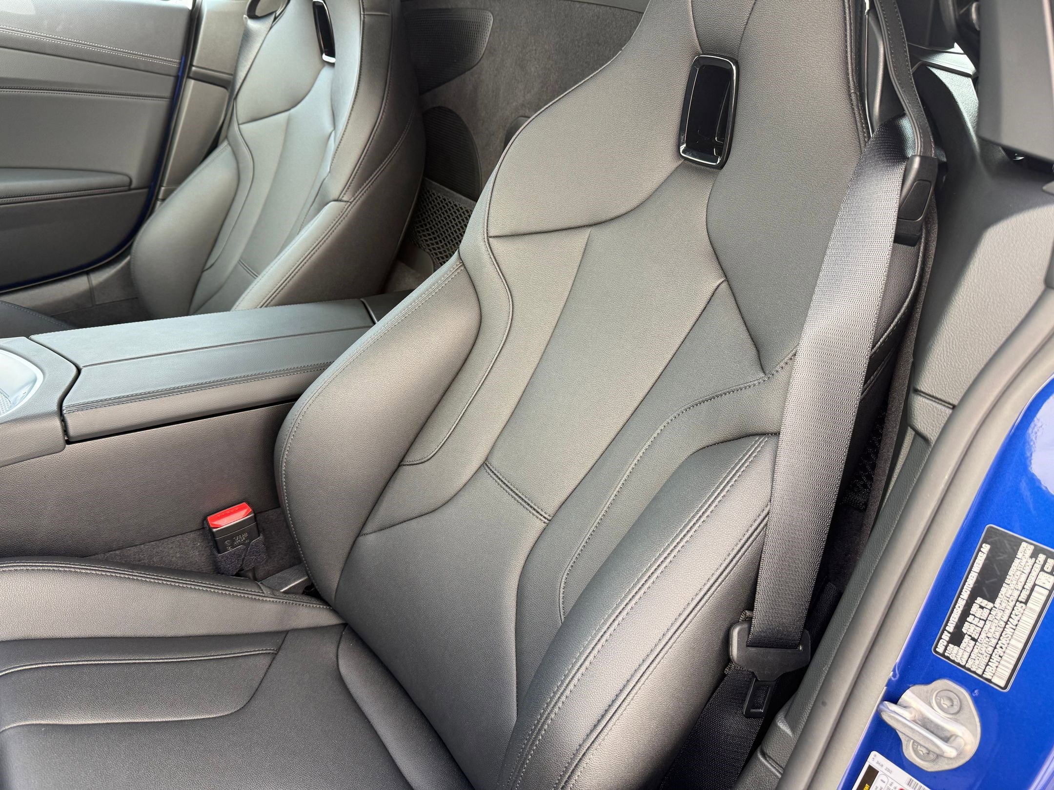 Certified 2025 BMW Z4 M40i w/ Premium Package image 22