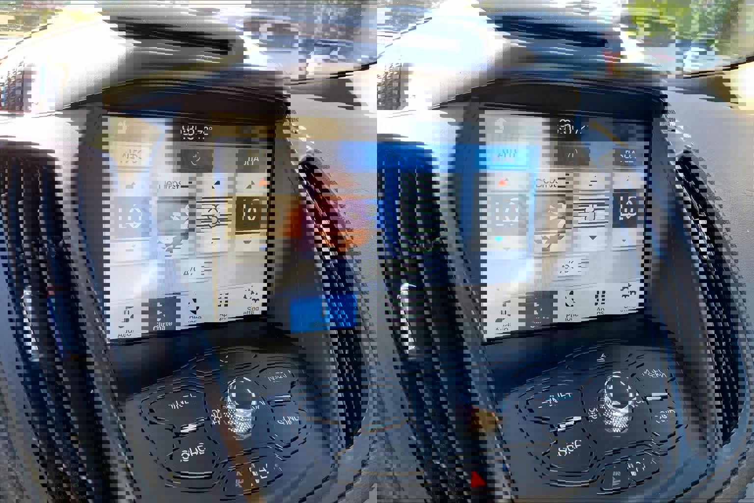 Used 2016 Ford Escape SE w/ Equipment Group 201A image 28