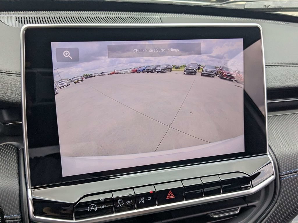 New 2026 Jeep Compass Latitude AWD/4WD image 20