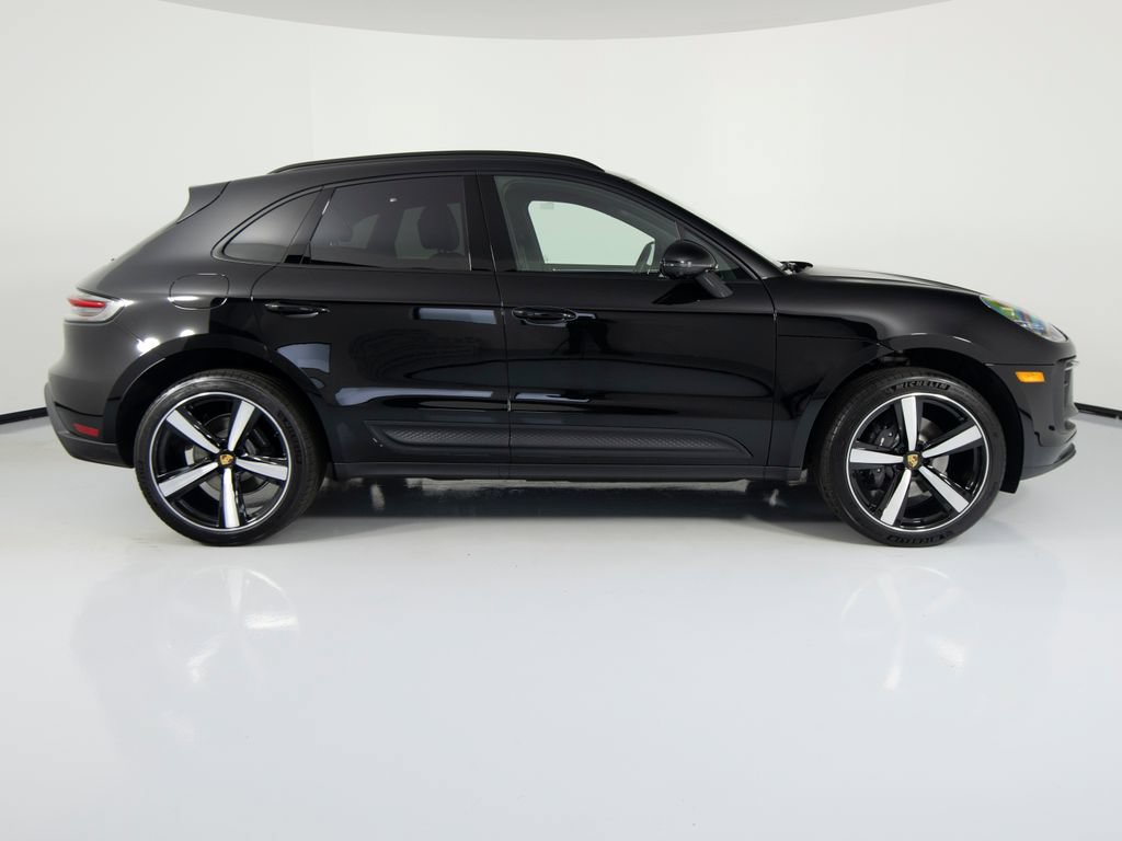 New 2026 Porsche Macan AWD/4WD image 11