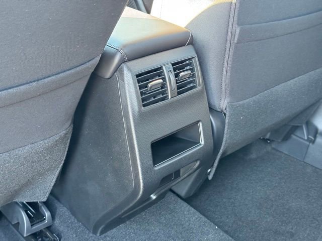 New 2026 Mitsubishi Outlander ES image 13