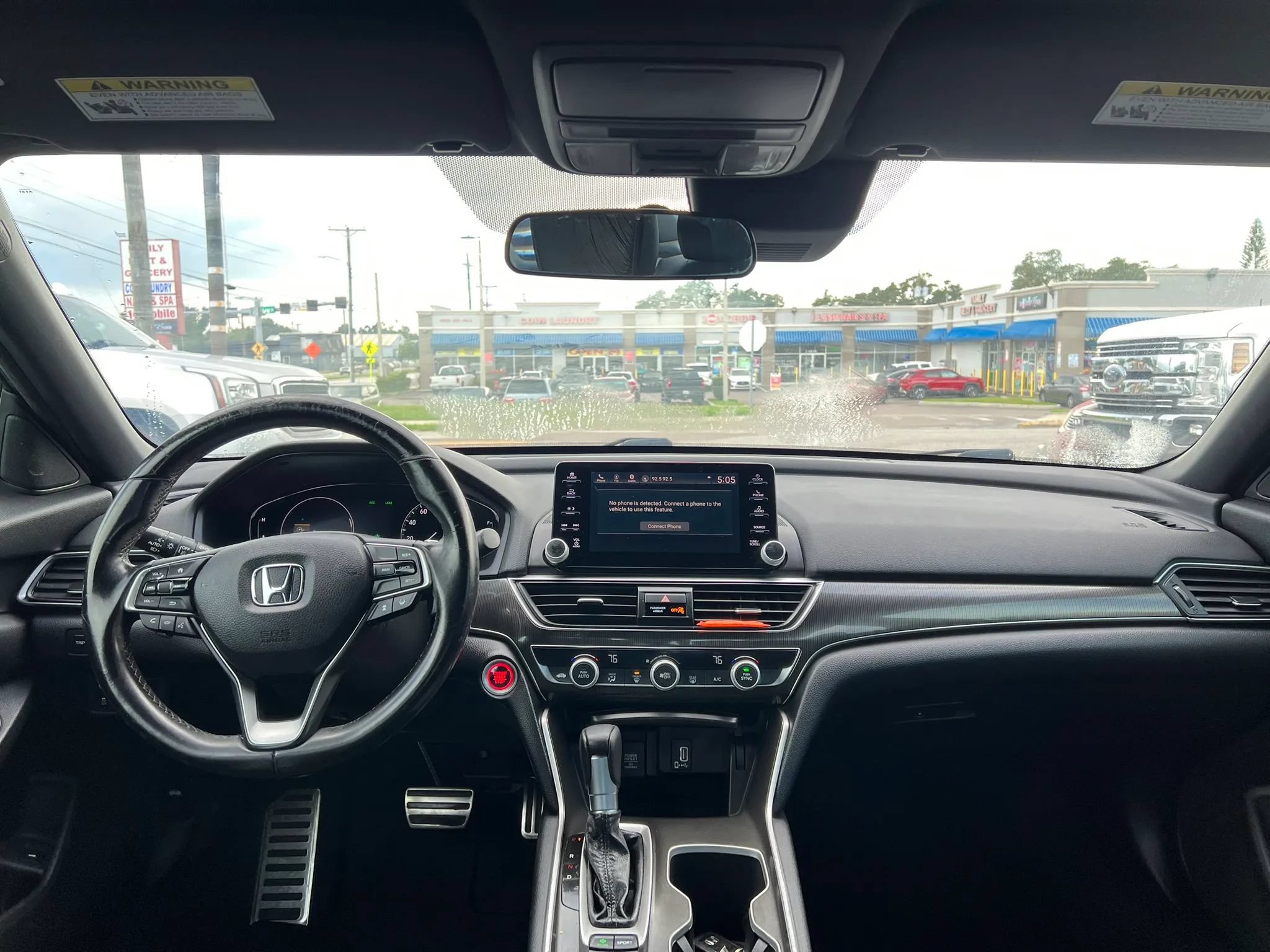 Used 2018 Honda Accord Sport image 8