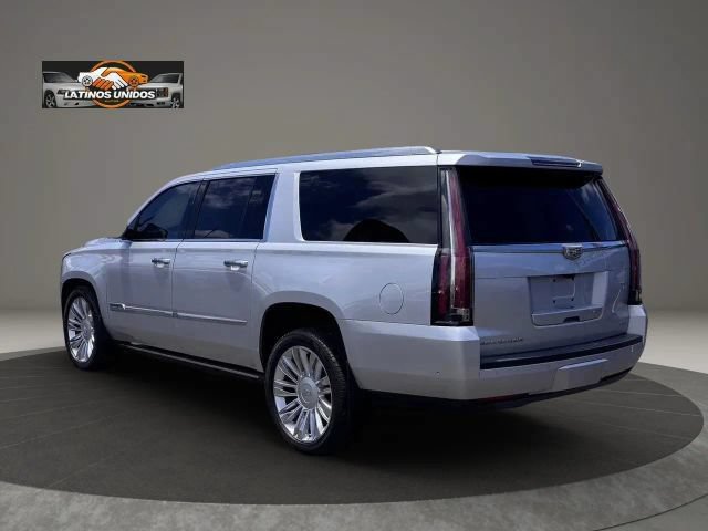 Used 2017 Cadillac Escalade ESV Platinum AWD/4WD image 4