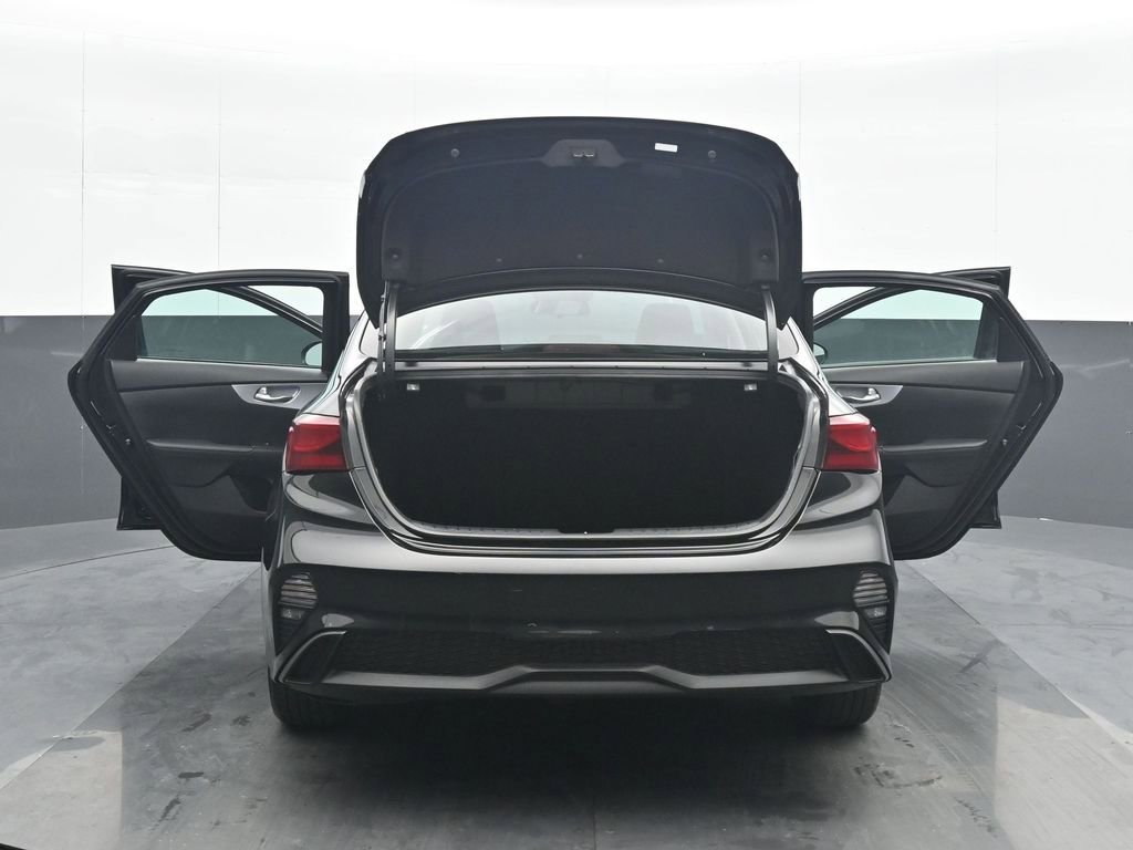 Used 2023 Kia Forte LXS image 35