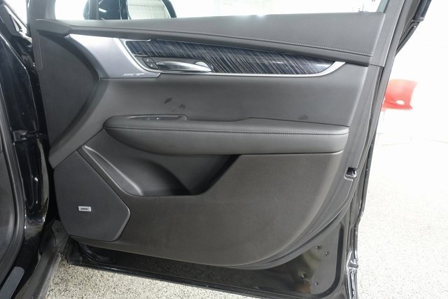 Used 2024 Cadillac XT6 Premium Luxury w/ LPO, Floor Liner Package image 29