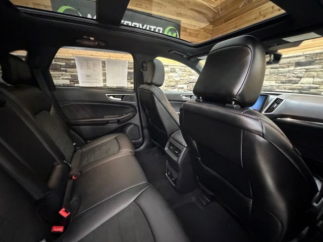Used 2021 Ford Edge ST-Line AWD/4WD image 31