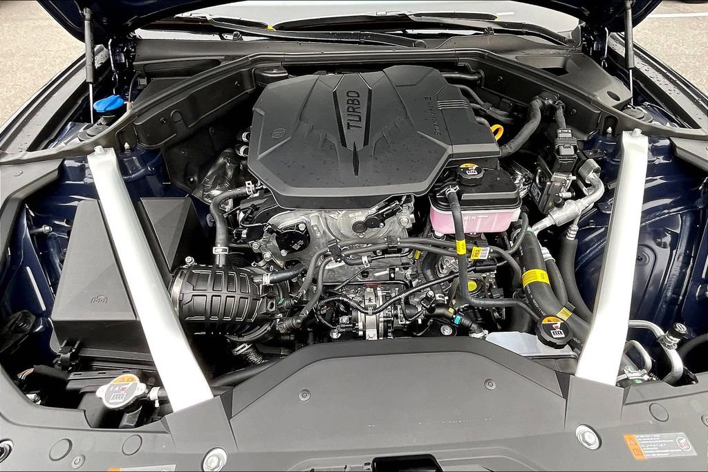 New 2026 Genesis G70 2.5T Prestige image 11