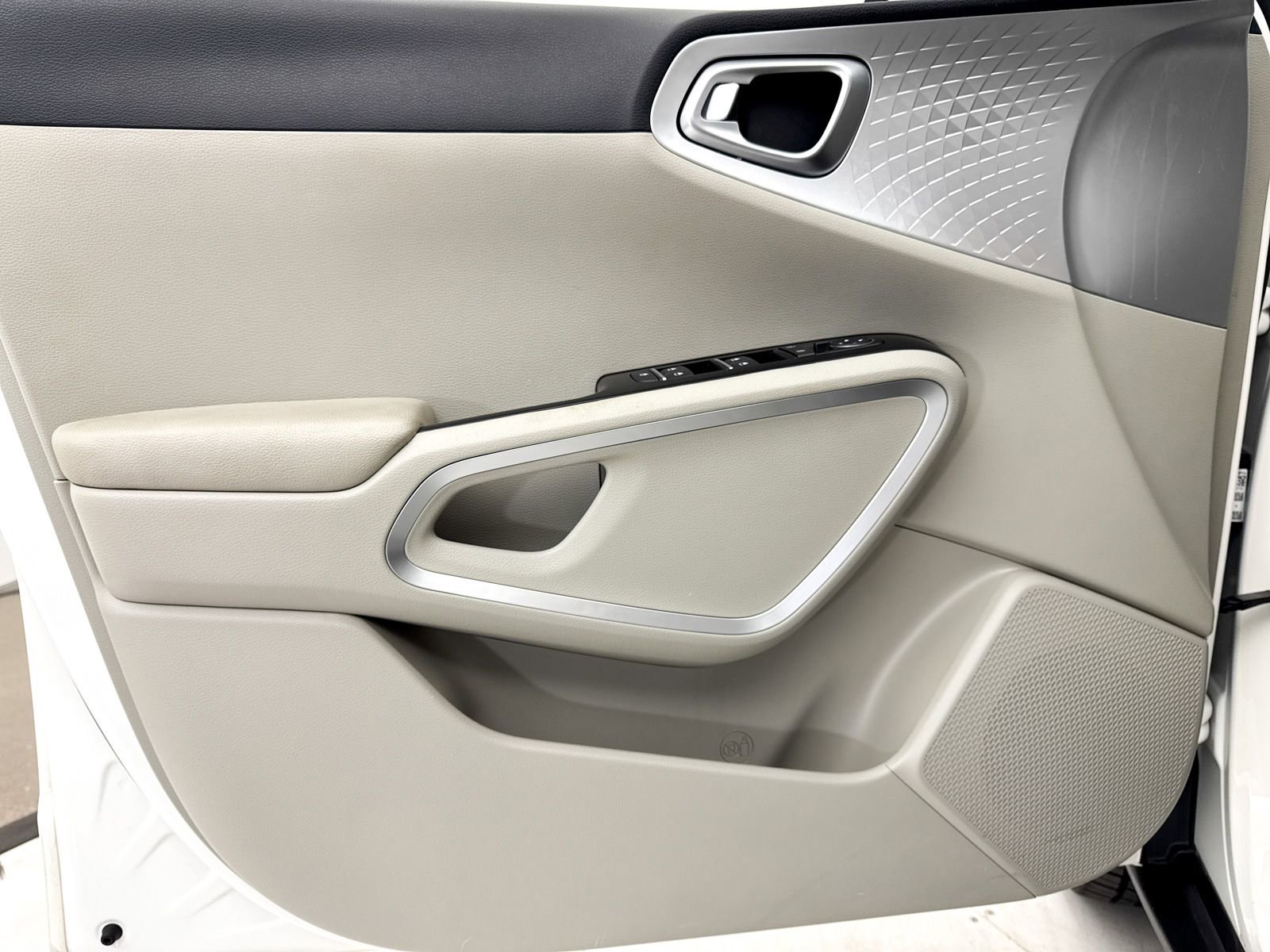 Used 2021 Kia Soul LX image 27