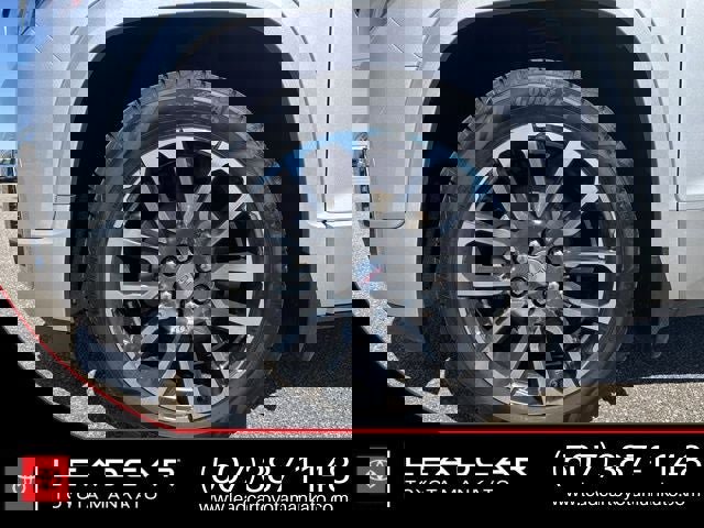 Used 2020 GMC Acadia Denali w/ Trailering Package image 6