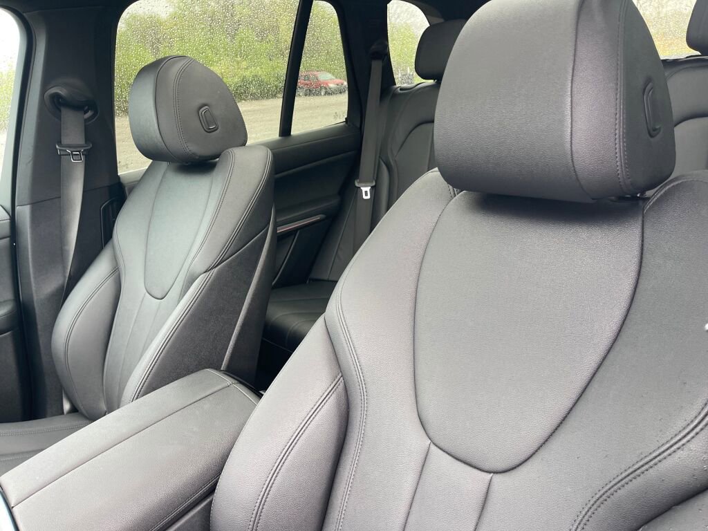 Used 2020 BMW X5 xDrive40i w/ Convenience Package AWD/4WD image 6