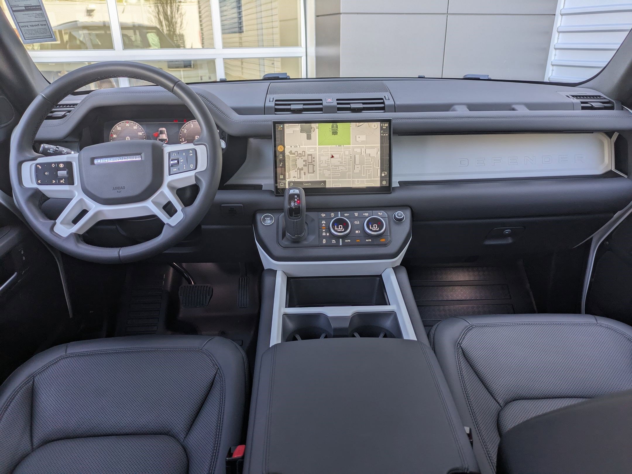 Used 2025 Land Rover Defender 110 S AWD/4WD image 29