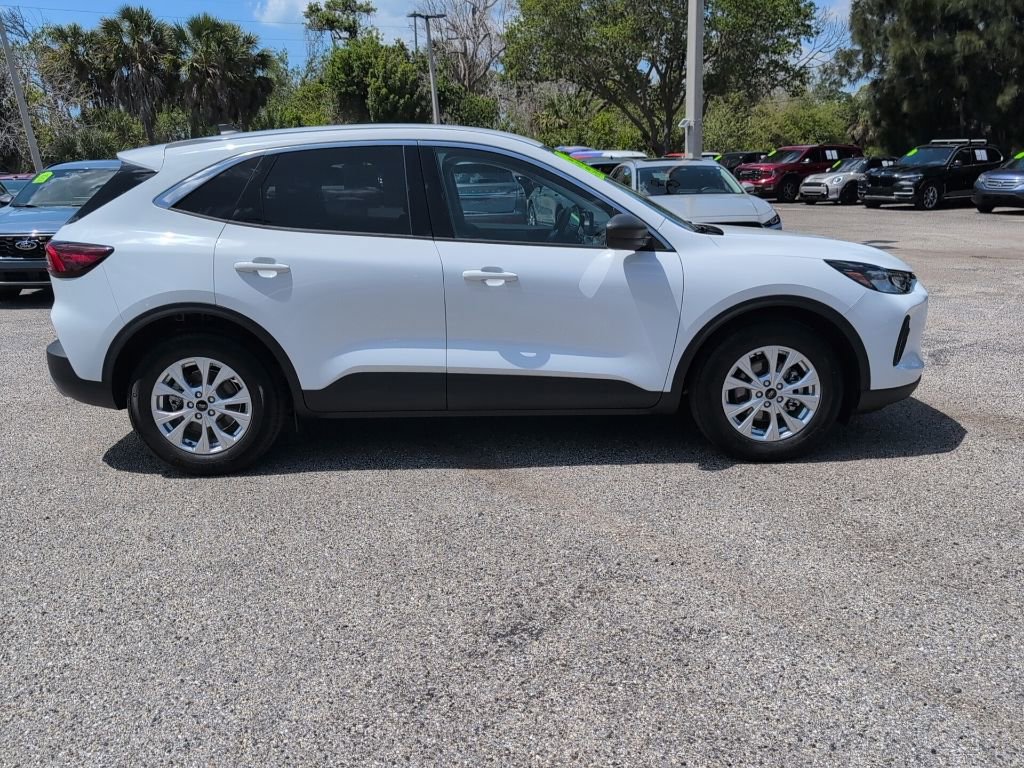 Certified 2023 Ford Escape Active image 2