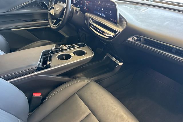 Certified 2024 Cadillac Lyriq Sport AWD/4WD image 16