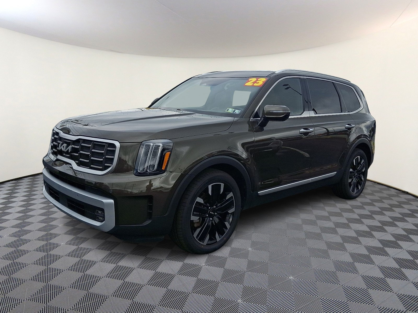 Used 2023 Kia Telluride SX AWD/4WD image 3