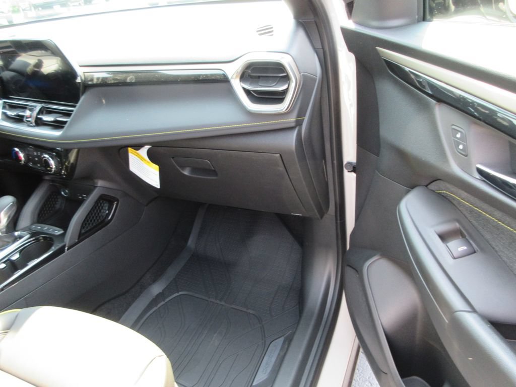 New 2026 Chevrolet TrailBlazer ACTIV w/ Driver Confidence Package FWD image 18