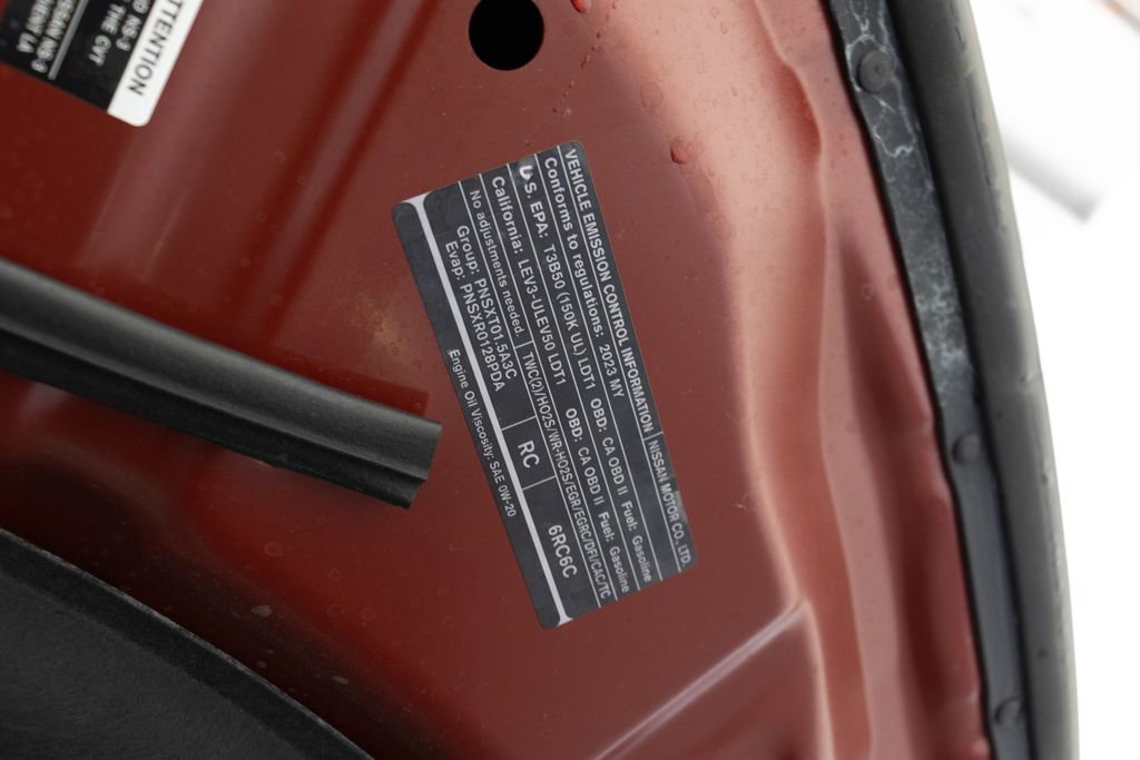 Used 2023 Nissan Rogue S image 33