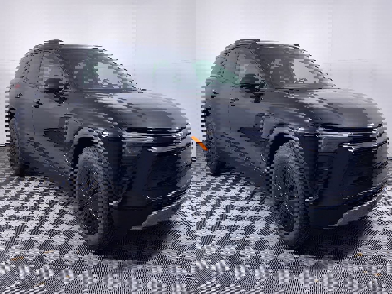 Certified 2026 Chevrolet Blazer EV LT w/ Midnight/Sport Edition image 19