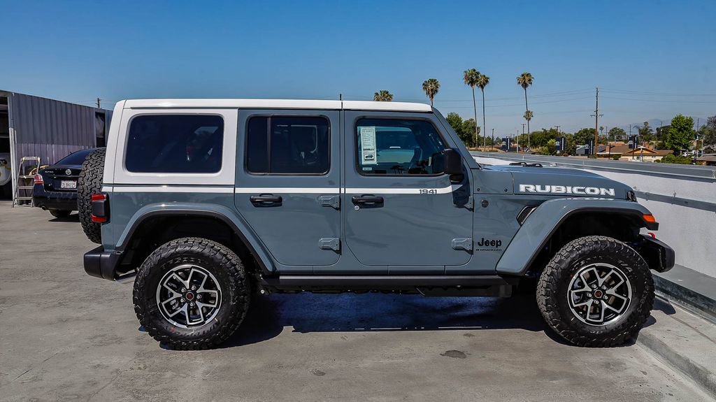 New 2026 Jeep Wrangler Unlimited Rubicon w/ Whitecap Package image 12