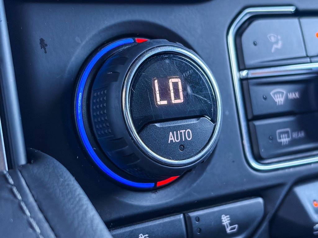 Used 2023 Chevrolet Tahoe LT image 31