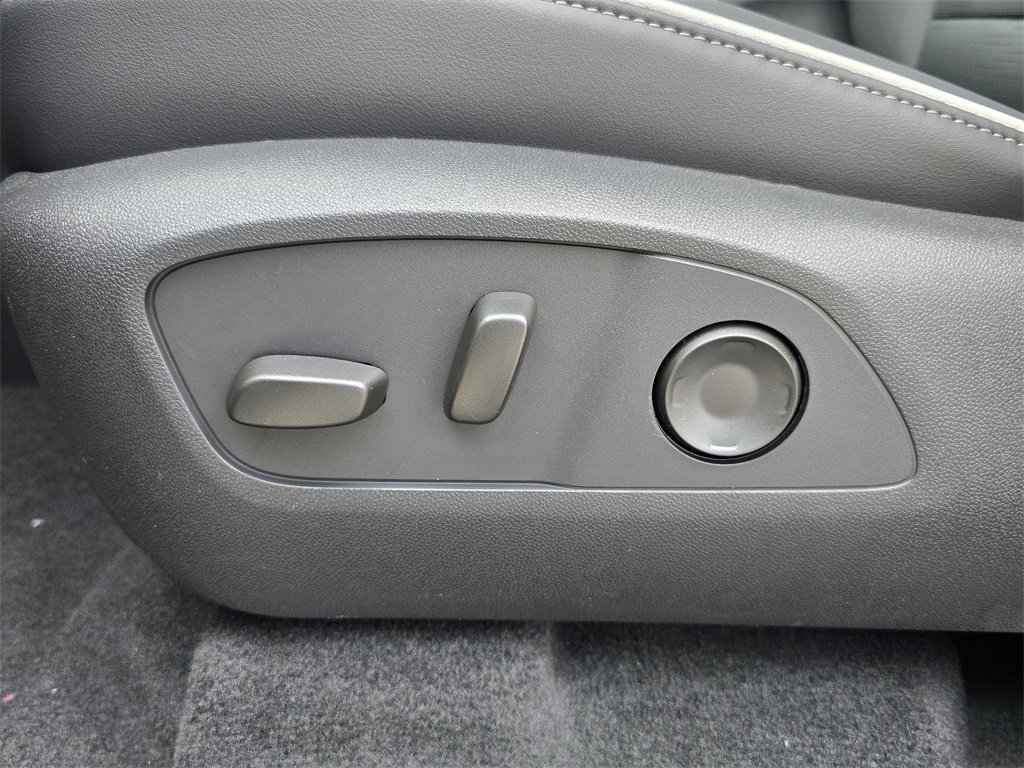 New 2026 Buick Enclave Sport Touring w/ Power Package image 14